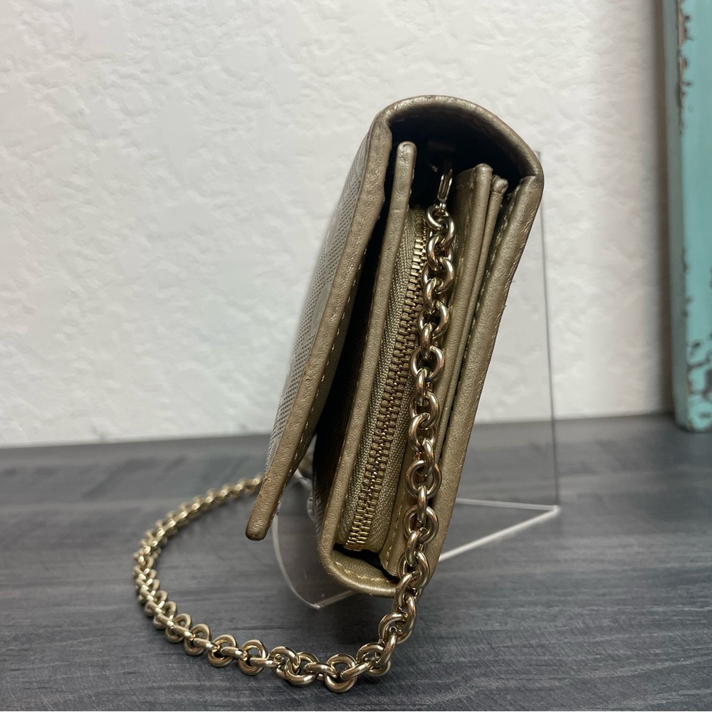 EUC Gucci Gold Imprime GG WOC - Picture 5 of 16